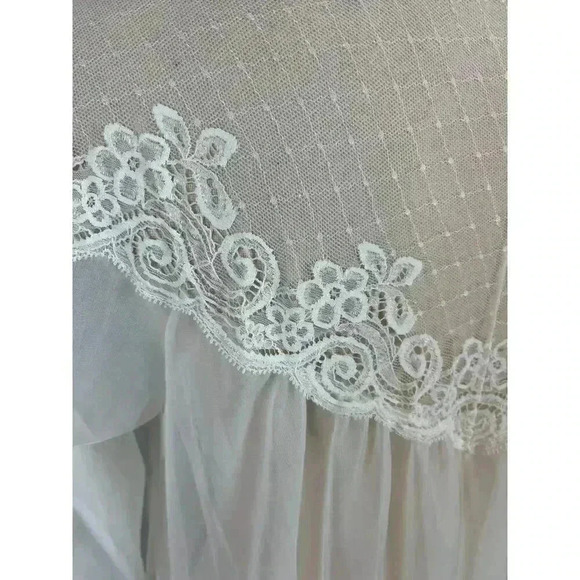 Vintage Vassarette Sheer Lace Coquette Long White Nightgown Robe Cottagecore M - Picture 10 of 14